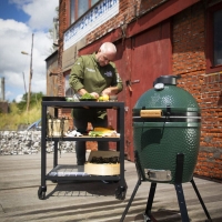 img big-green-egg-small